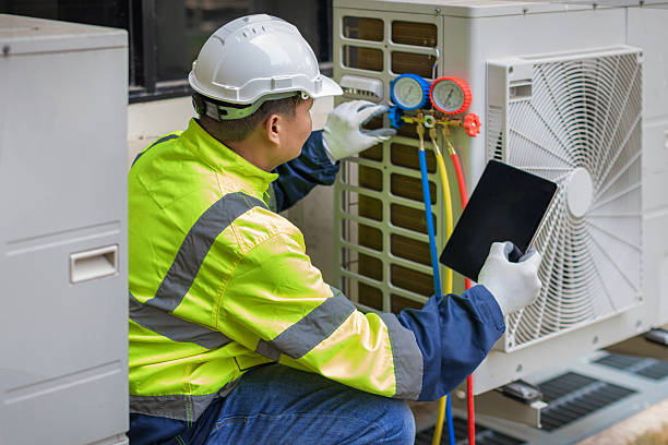 Professional Ac Installation technician working in Wellesley, MA